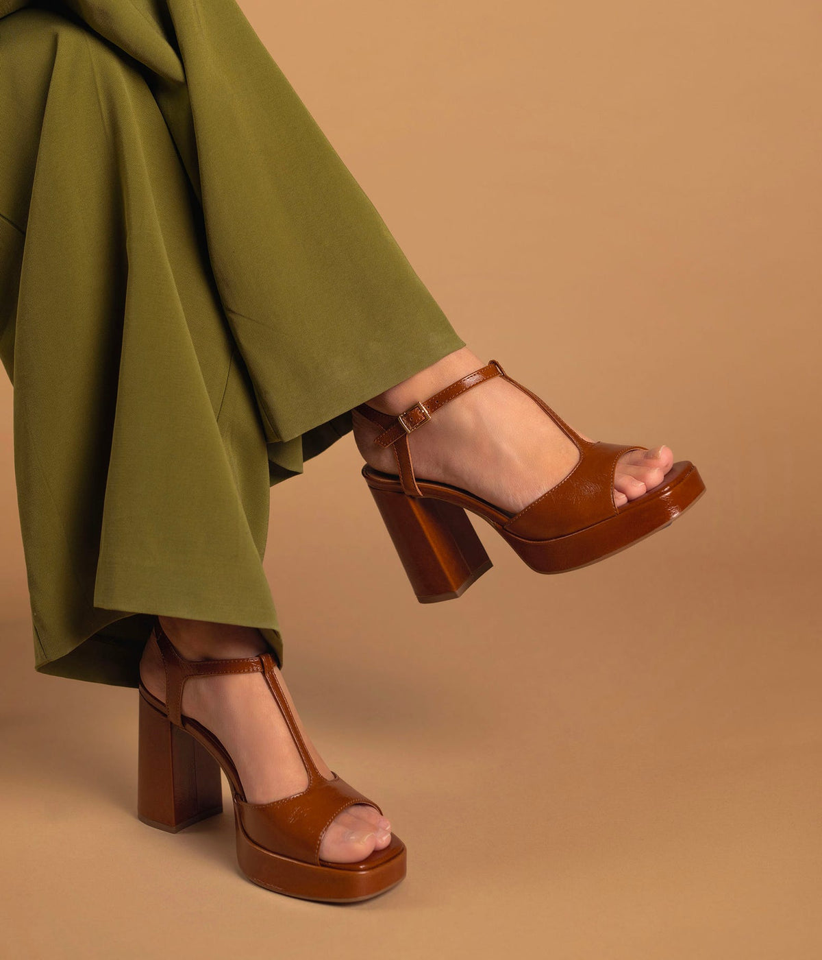 Sandale Promesse camel